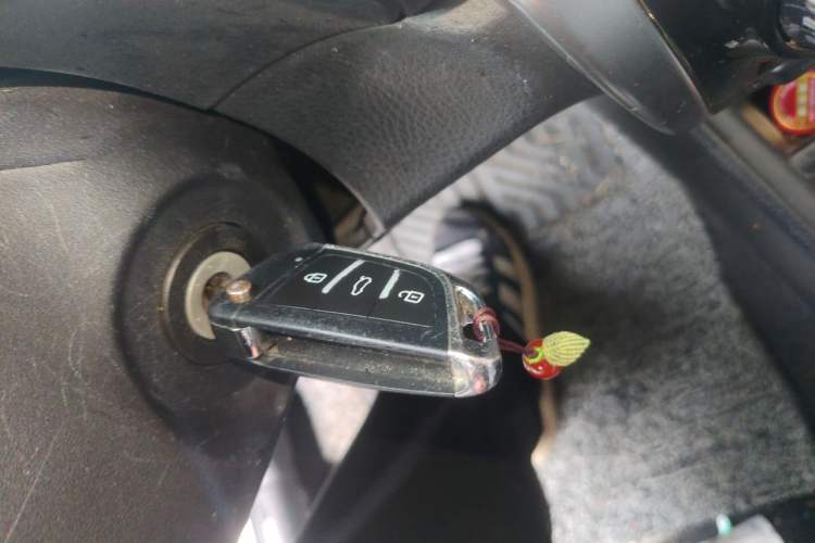 Used Toyota YARiS L Zhi Xuan 2019 1.5E CVT Dynamic Edition China VI compliant Vehicle Key