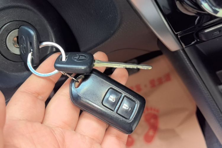 Used Toyota YARiS L Zhi Xuan 2019 1.5E CVT Dynamic Edition China VI compliant Vehicle Key