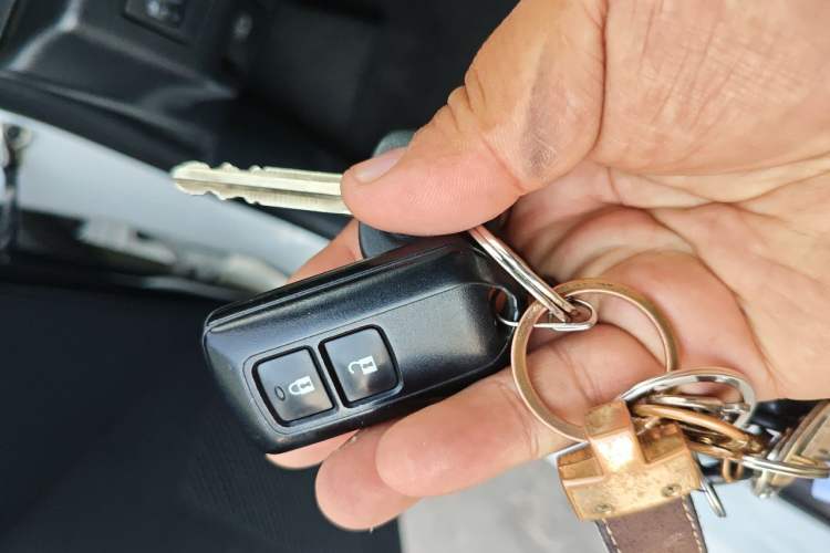 Used Toyota YARiS L Zhi Xuan 2019 1.5E CVT Dynamic Edition China VI compliant Vehicle Key