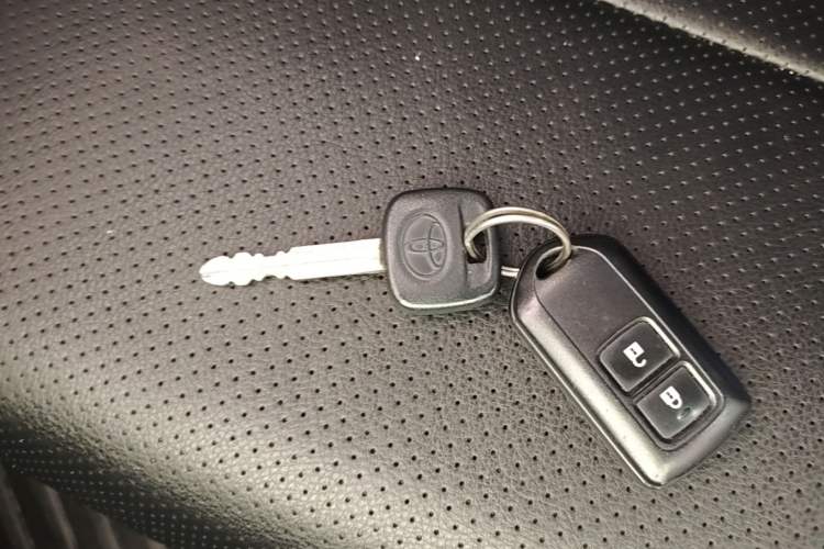 Used Toyota YARiS L Zhi Xuan 2019 1.5E CVT Dynamic Edition China VI compliant Vehicle Key
