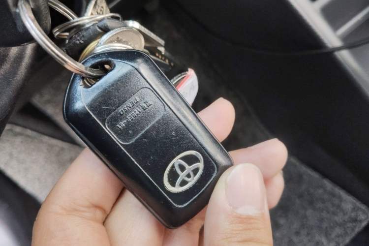 Used Toyota YARiS L Zhi Xuan 2019 1.5E CVT Enhanced Version China VI Standard Vehicle Key