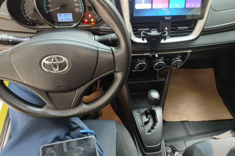 Used Toyota YARiS L Zhi Xuan 2019 1.5E CVT Dynamic Edition China VI compliant Gear Lever