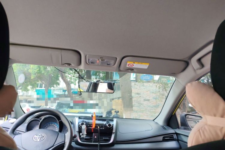 Used Toyota YARiS L Zhi Xuan 2019 1.5E CVT Dynamic Edition China VI compliant Headliner