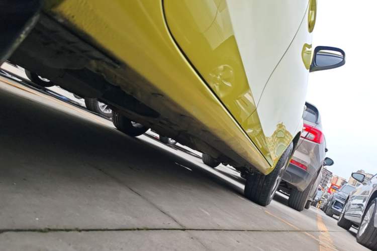 Used Toyota YARiS L Zhi Xuan 2019 1.5E CVT Dynamic Edition China VI compliant Right Side Sill