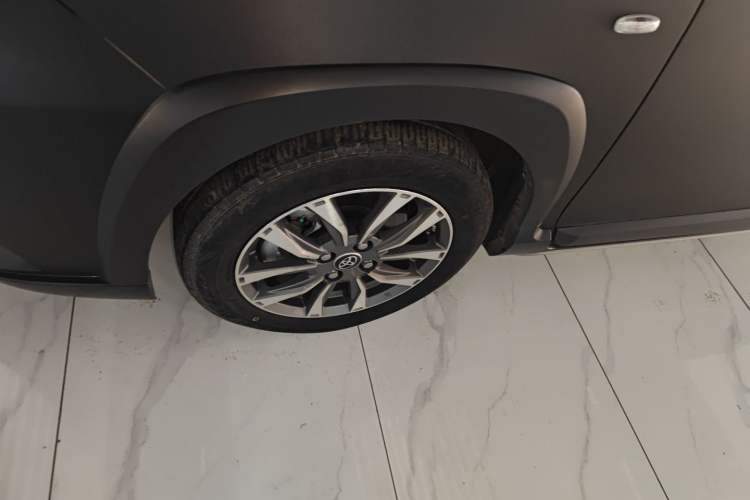 Used Toyota YARiS L Zhi Xuan 2020 X-Trail X 1.5L CVT Leading Edition Left Front Wheel Hub