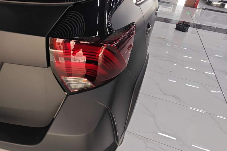 Used Toyota YARiS L Zhi Xuan 2020 X-Trail X 1.5L CVT Leading Edition Right Rear Taillight
