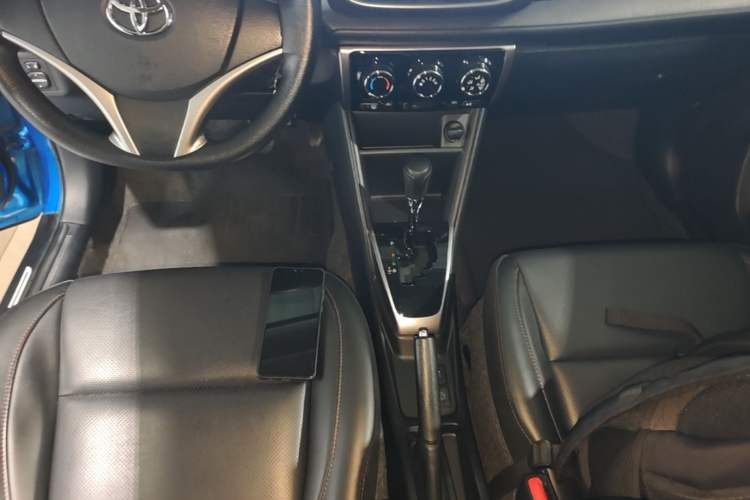 Used Toyota YARiS L Zhi Xuan 2020 X-Trail X 1.5L CVT Luxury Edition Gear Lever