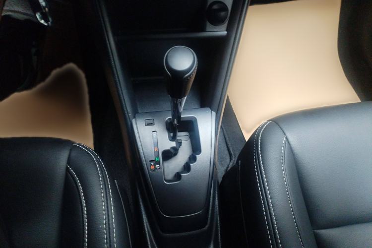 Used Toyota YARiS L Zhi Xuan 2020 1.5L CVT Leading Edition Interior 10