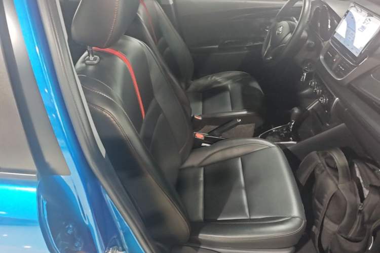Used Toyota YARiS L Zhi Xuan 2020 X-Trail X 1.5L CVT Luxury Edition Right Front Seat