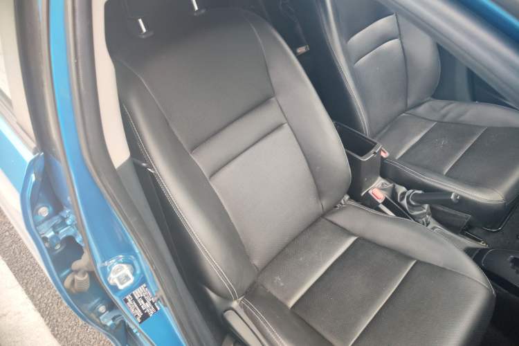 Used Toyota YARiS L Zhi Xuan 2020 1.5L CVT Leading Edition Right Front Seat