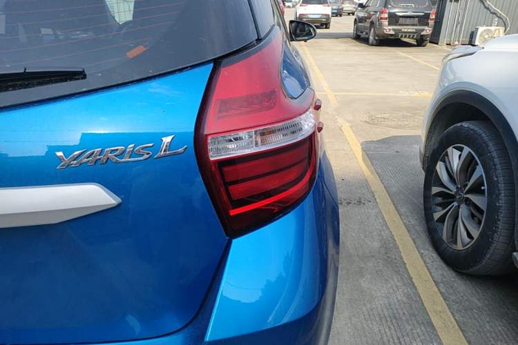 Used Toyota YARiS L Zhi Xuan 2020 1.5L CVT Leading Edition Right Rear Taillight