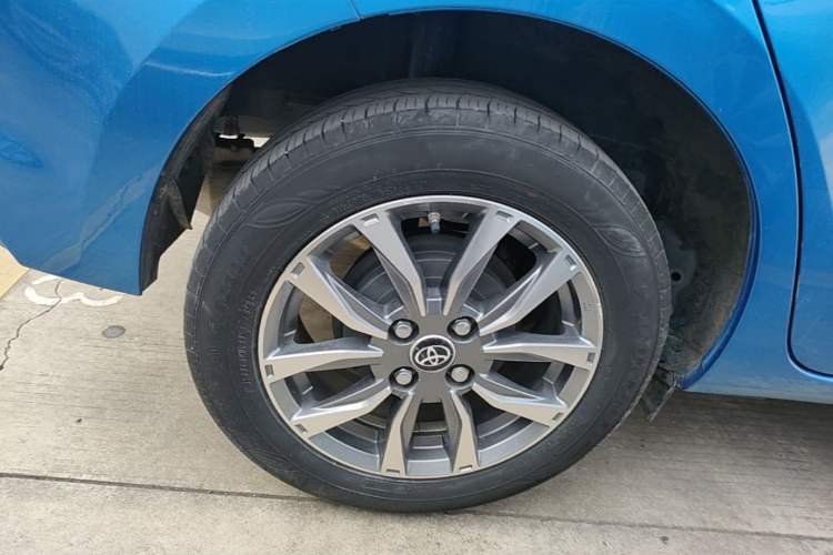 Used Toyota YARiS L Zhi Xuan 2020 1.5L CVT Leading Edition Right Rear Wheel Hub
