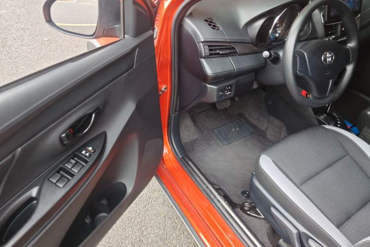 Used Toyota YARiS L Zhi Xuan 2020 X-Trail X 1.5L CVT Leading Edition Driver Seat
