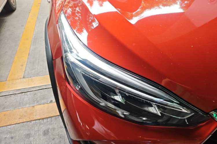 Used Toyota YARiS L Zhi Xuan 2020 X-Trail X 1.5L CVT Leading Edition Right Front Headlight