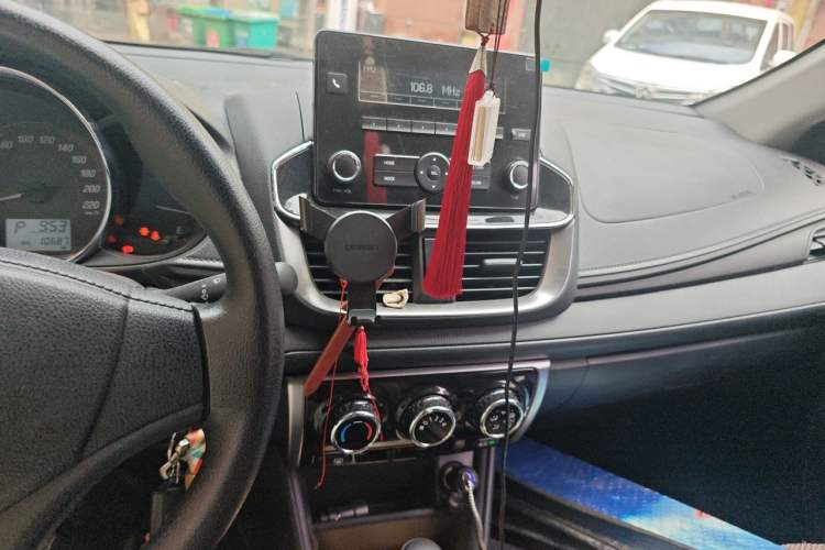 Used Toyota YARiS L Zhi Xuan 2020 1.5L CVT Leading Edition Audio And AC Panel