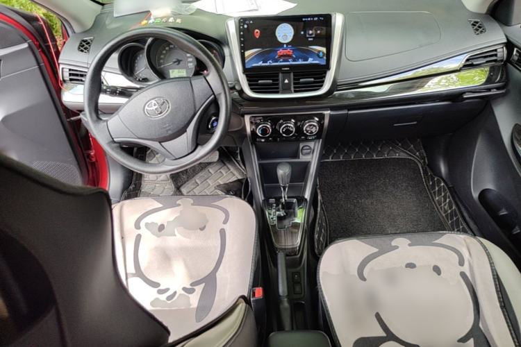 Used Toyota YARiS L Zhi Xuan 2020 X-Trail X 1.5L CVT Leading Edition Center Console