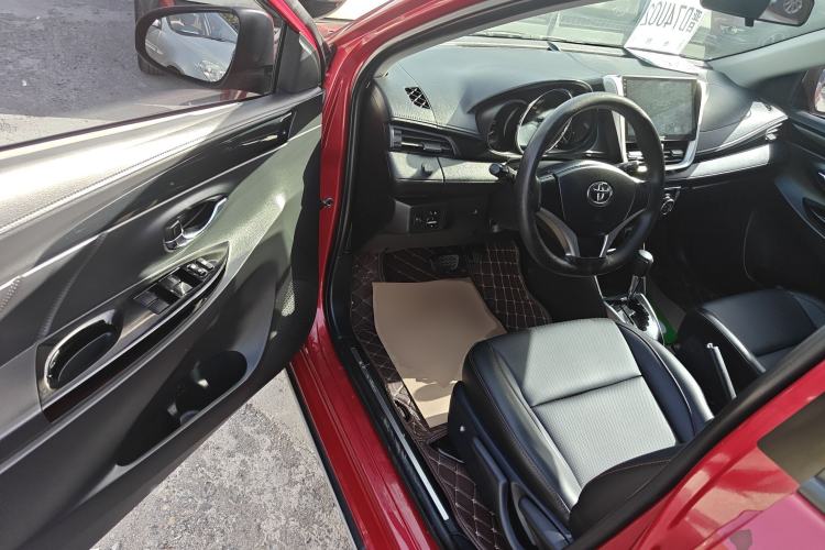 Used Toyota YARiS L Zhi Xuan 2020 X-Trail X 1.5L CVT Luxury Edition Driver Seat