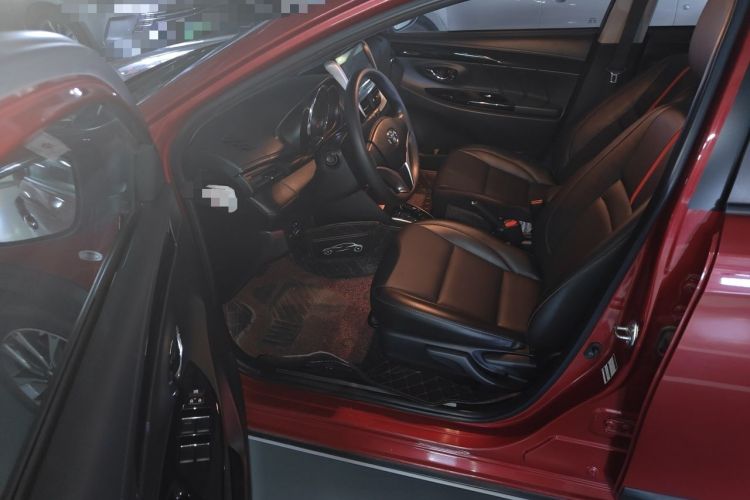 Used Toyota YARiS L Zhi Xuan 2020 X-Trail X 1.5L CVT Luxury Edition Driver Seat