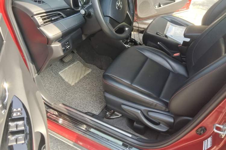 Used Toyota YARiS L Zhi Xuan 2020 X-Trail X 1.5L CVT Luxury Edition Driver Seat