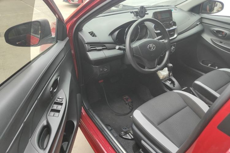 Used Toyota YARiS L Zhi Xuan 2020 1.5L CVT Leading Edition Driver Seat