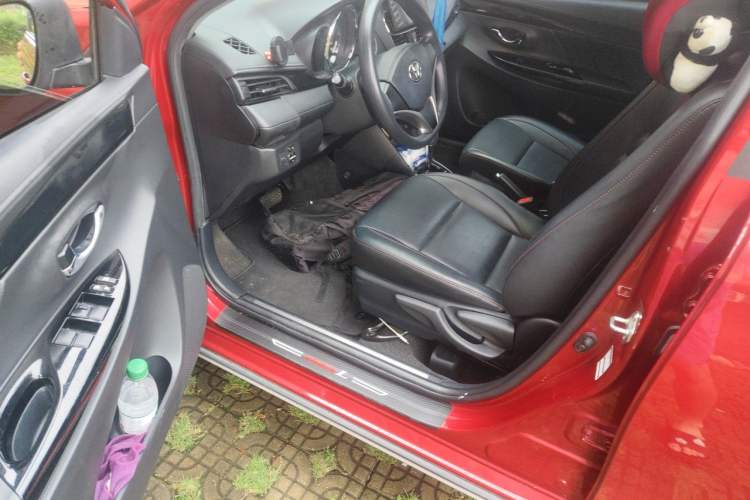 Used Toyota YARiS L Zhi Xuan 2020 X-Trail X 1.5L CVT Luxury Edition Driver Seat