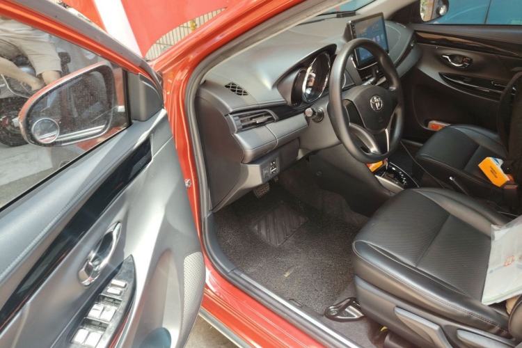 Used Toyota YARiS L Zhi Xuan 2020 X-Trail X 1.5L CVT Luxury Edition Driver Seat