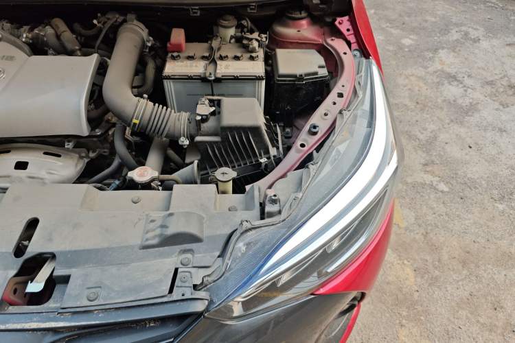Used Toyota YARiS L Zhi Xuan 2020 1.5L CVT Luxury Edition Engine Bay Left