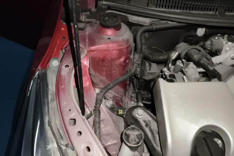 Used Toyota YARiS L Zhi Xuan 2020 X-Trail X 1.5L CVT Luxury Edition Engine Bay Right