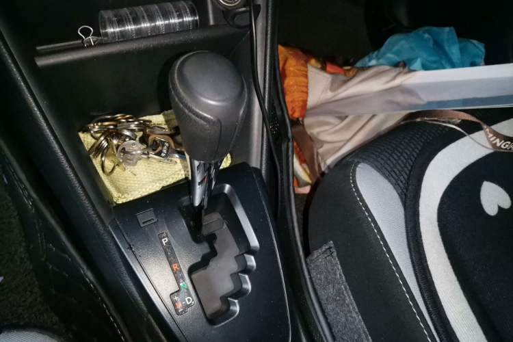 Used Toyota YARiS L Zhi Xuan 2020 X-Trail X 1.5L CVT Leading Edition Gear Lever