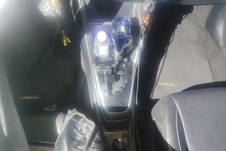 Used Toyota YARiS L Zhi Xuan 2020 X-Trail X 1.5L CVT Luxury Edition Gear Lever