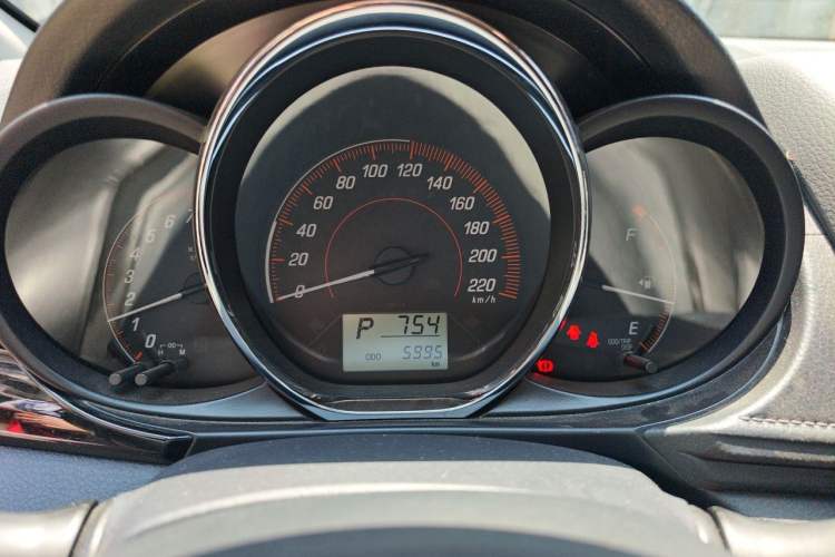 Used Toyota YARiS L Zhi Xuan 2020 1.5L CVT Luxury Edition Instrument Cluster