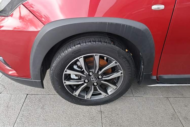 Used Toyota YARiS L Zhi Xuan 2020 X-Trail X 1.5L CVT Prestige Edition Left Front Wheel Hub