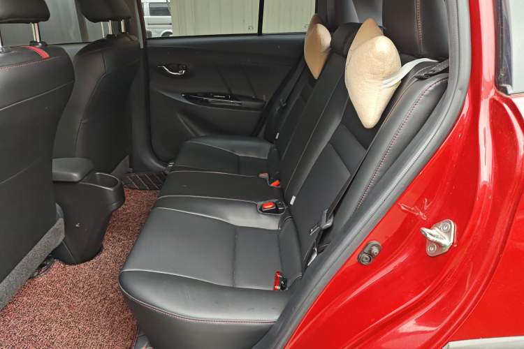 Used Toyota YARiS L Zhi Xuan 2020 X-Trail X 1.5L CVT Luxury Edition Left Rear Seat
