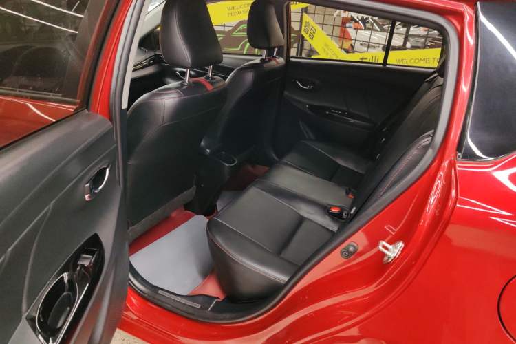 Used Toyota YARiS L Zhi Xuan 2020 1.5L CVT Luxury Edition Left Rear Seat