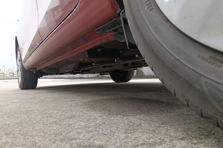 Used Toyota YARiS L Zhi Xuan 2020 1.5L CVT Leading Edition Left Side Sill