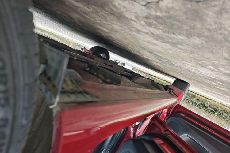 Used Toyota YARiS L Zhi Xuan 2020 1.5L CVT Luxury Edition Left Side Sill