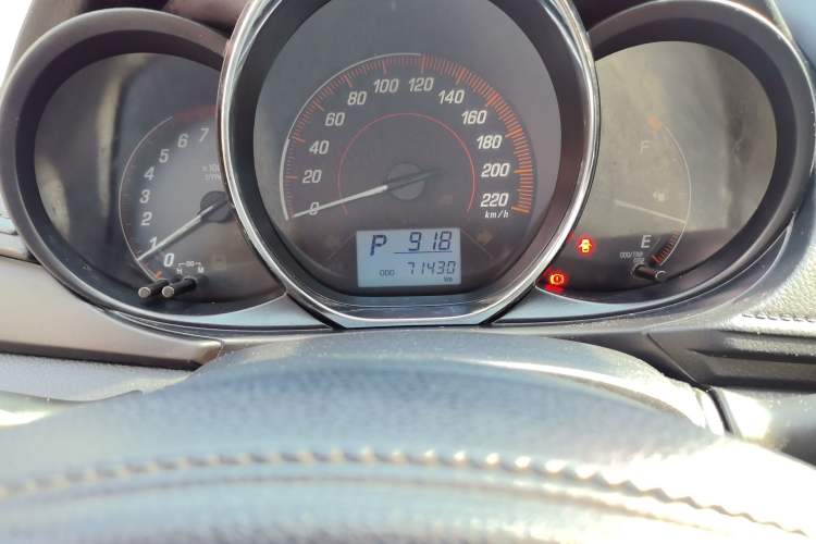 Used Toyota YARiS L Zhi Xuan 2020 1.5L CVT Leading Edition Odometer Close Up