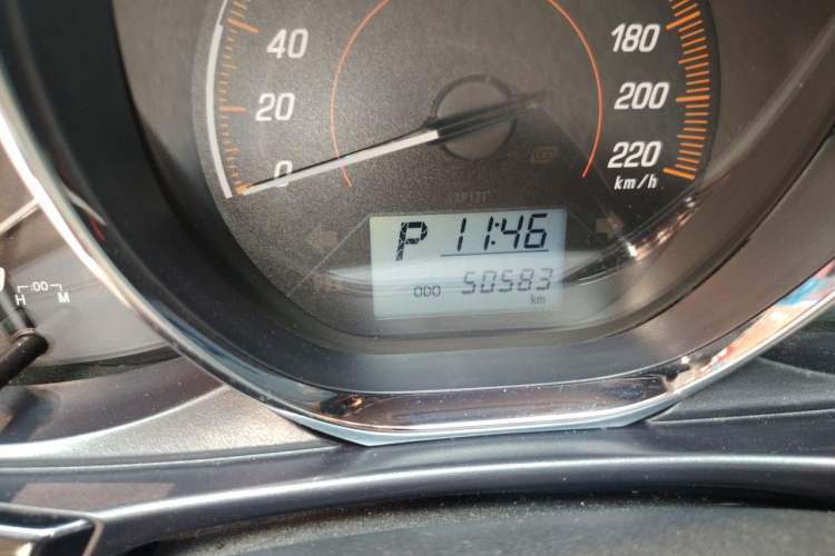 Used Toyota YARiS L Zhi Xuan 2020 X-Trail X 1.5L CVT Luxury Edition Odometer Close Up