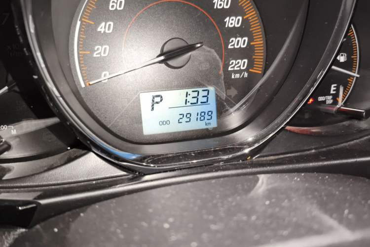 Used Toyota YARiS L Zhi Xuan 2020 X-Trail X 1.5L CVT Luxury Edition Odometer Close Up