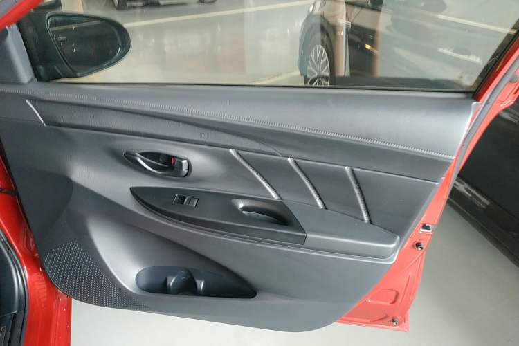 Used Toyota YARiS L Zhi Xuan 2020 1.5L CVT Leading Edition Right Front Door Interior