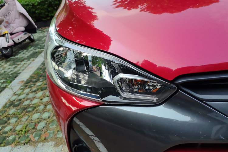Used Toyota YARiS L Zhi Xuan 2020 1.5L CVT Leading Edition Right Front Headlight