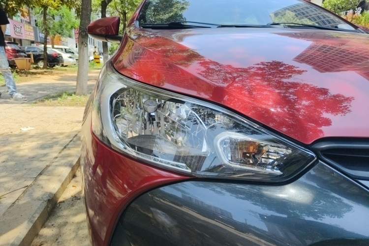Used Toyota YARiS L Zhi Xuan 2020 1.5L CVT Leading Edition Right Front Headlight