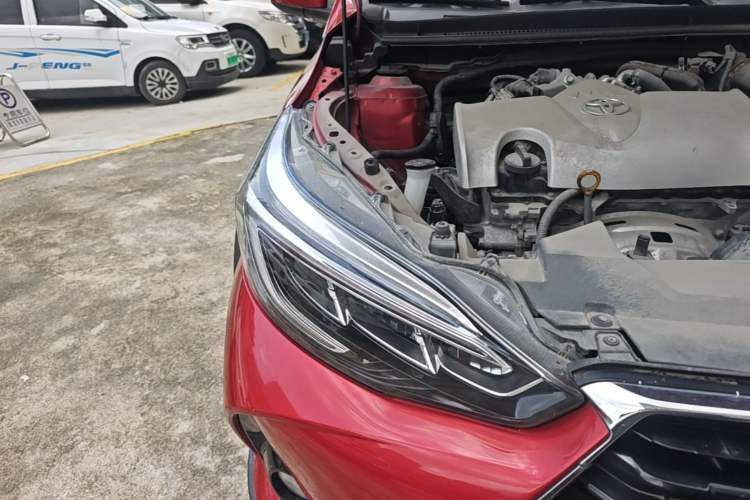 Used Toyota YARiS L Zhi Xuan 2020 X-Trail X 1.5L CVT Luxury Edition Right Front Headlight