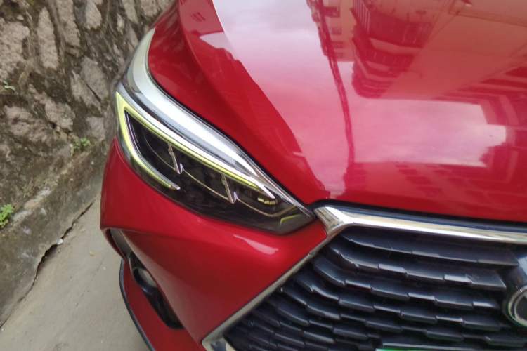 Used Toyota YARiS L Zhi Xuan 2020 X-Trail X 1.5L CVT Luxury Edition Right Front Headlight