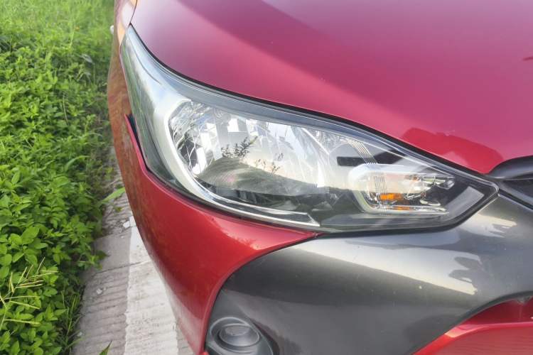 Used Toyota YARiS L Zhi Xuan 2020 1.5L CVT Leading Edition Right Front Headlight