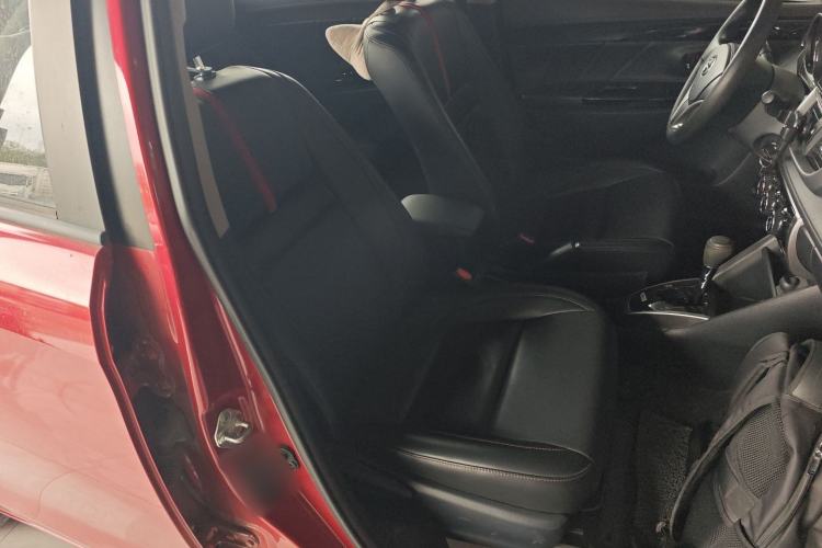 Used Toyota YARiS L Zhi Xuan 2020 1.5L CVT Luxury Edition Right Front Seat