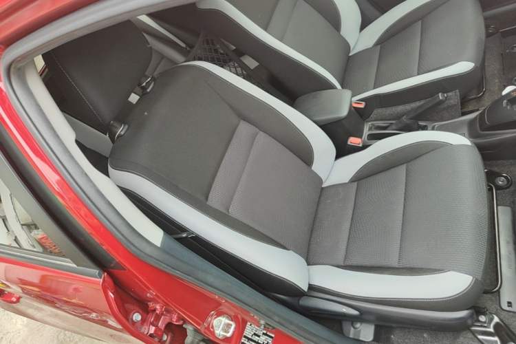 Used Toyota YARiS L Zhi Xuan 2020 1.5L CVT Leading Edition Right Front Seat