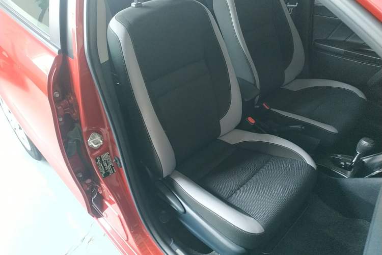 Used Toyota YARiS L Zhi Xuan 2020 1.5L CVT Leading Edition Right Front Seat