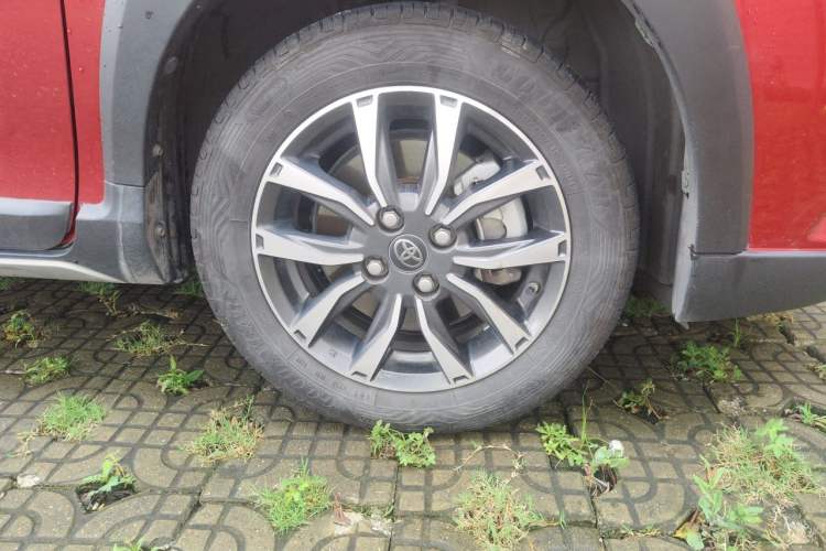 Used Toyota YARiS L Zhi Xuan 2020 X-Trail X 1.5L CVT Luxury Edition Right Front Wheel Hub