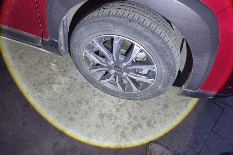 Used Toyota YARiS L Zhi Xuan 2020 X-Trail X 1.5L CVT Leading Edition Right Front Wheel Hub